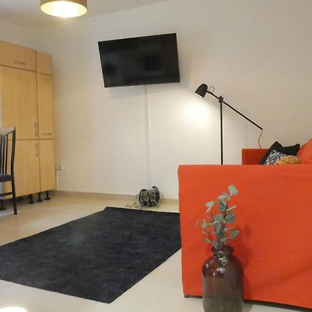 Apartment Mit Einzelbetten Fur Zwei Essen Luaran gambar